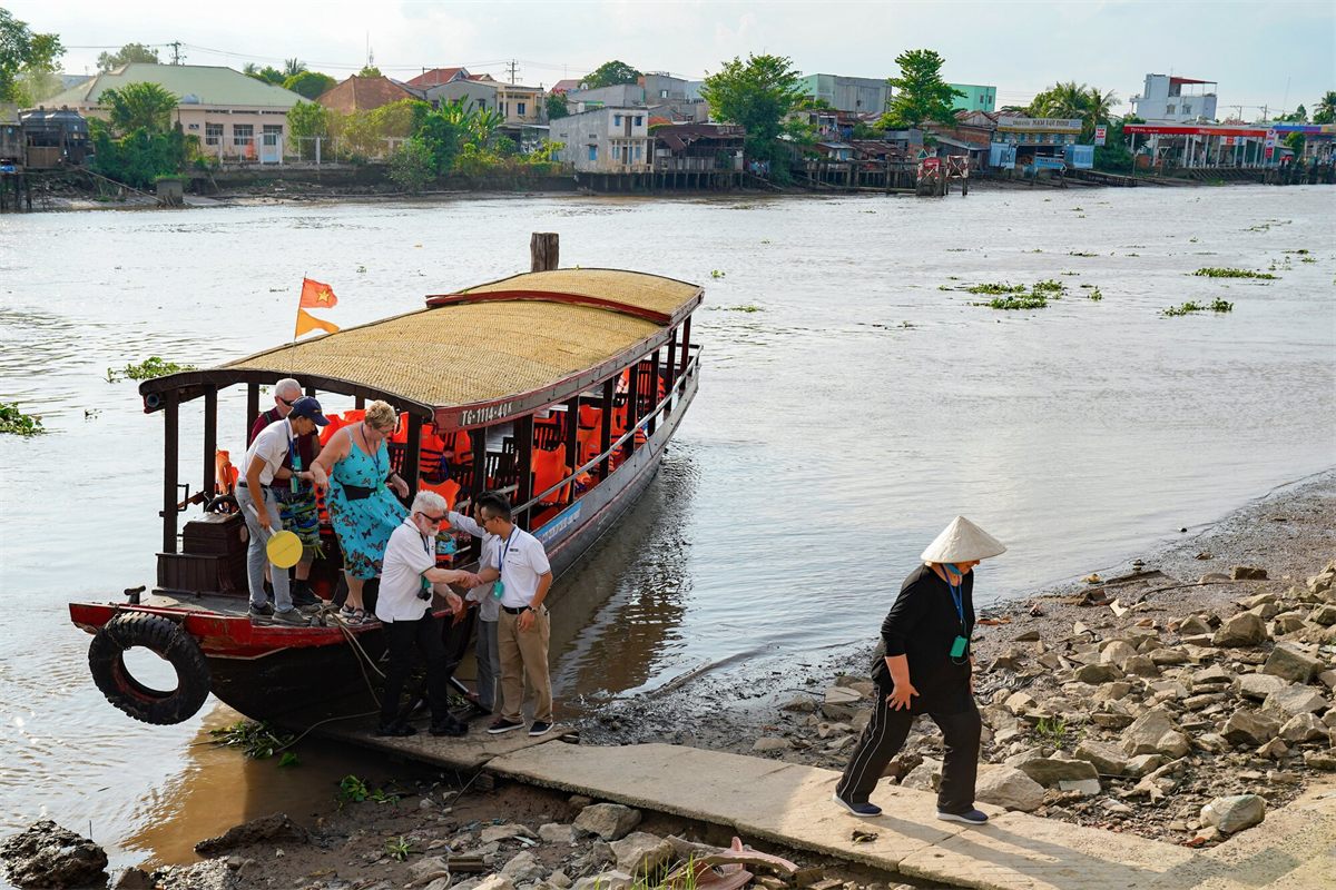 Guided Shore Excursions on AmaWaterways