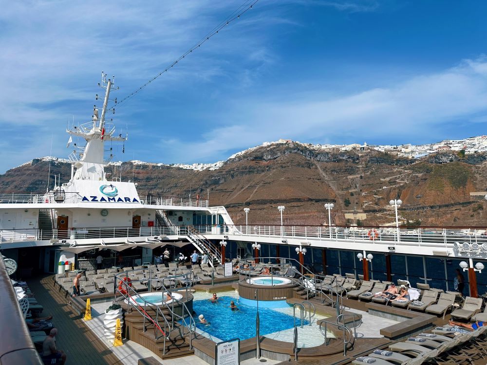 Pool deck on Azamara