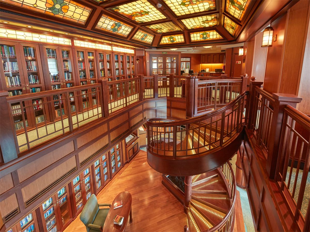 Insights guest speakers and the Library on Cunard
