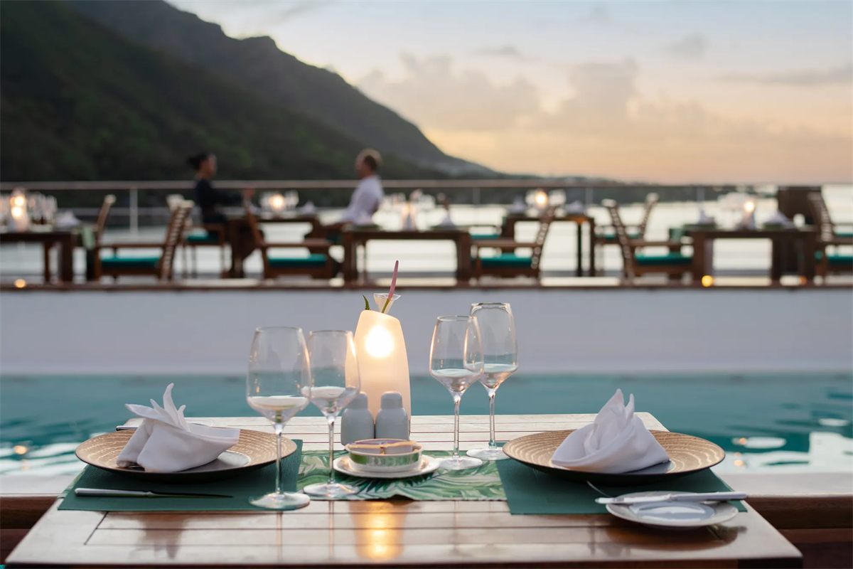 Le Grill on Paul Gauguin Cruises
