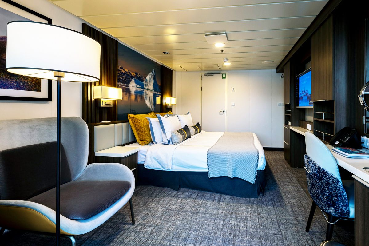 Captain’s Suite on Aurora Expeditions