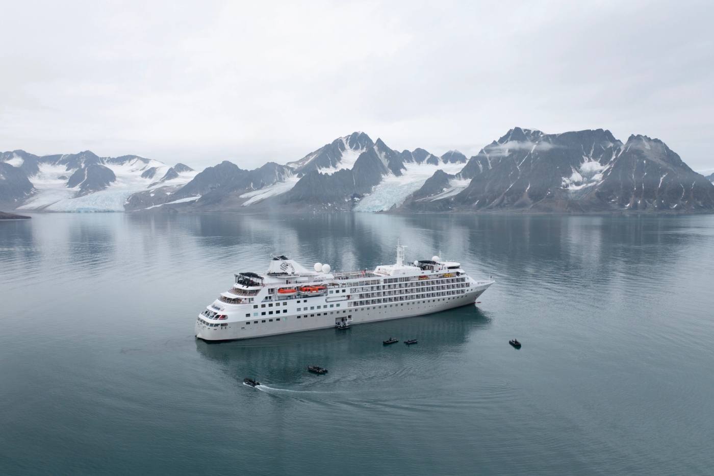 Silver Cloud at sea