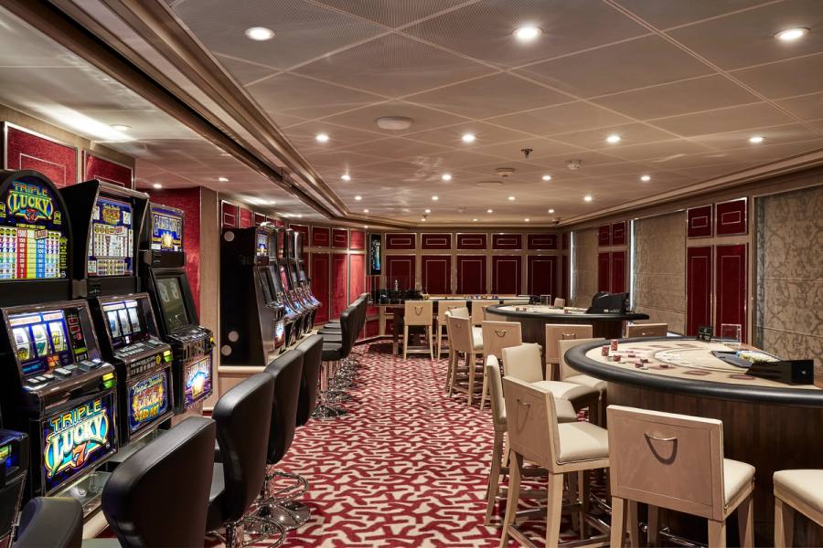 Casino on Silver Moon