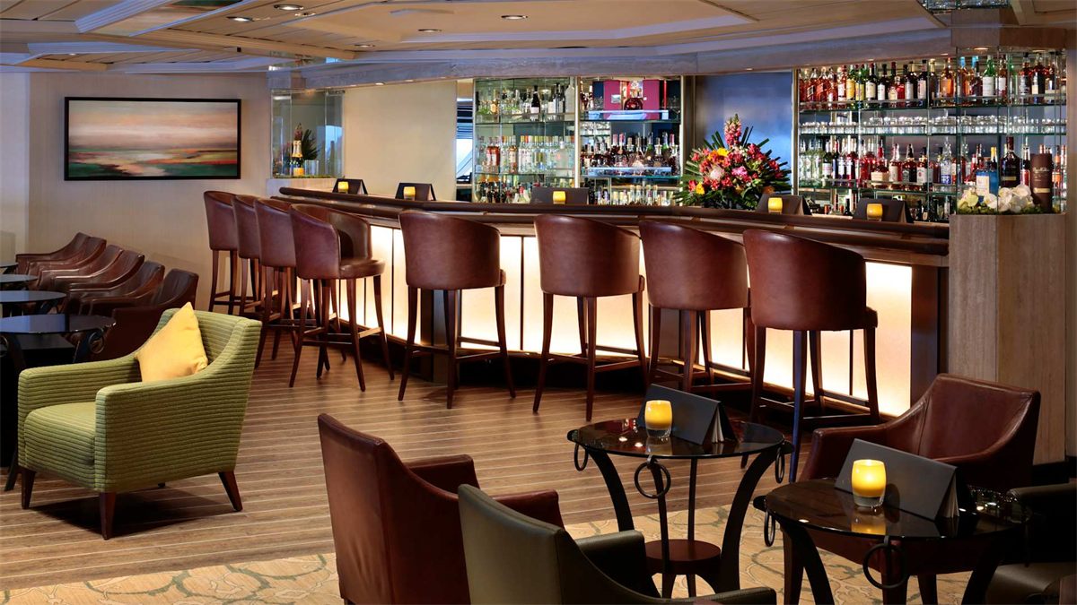 Compass Rose Lounge on Windstar Cruises