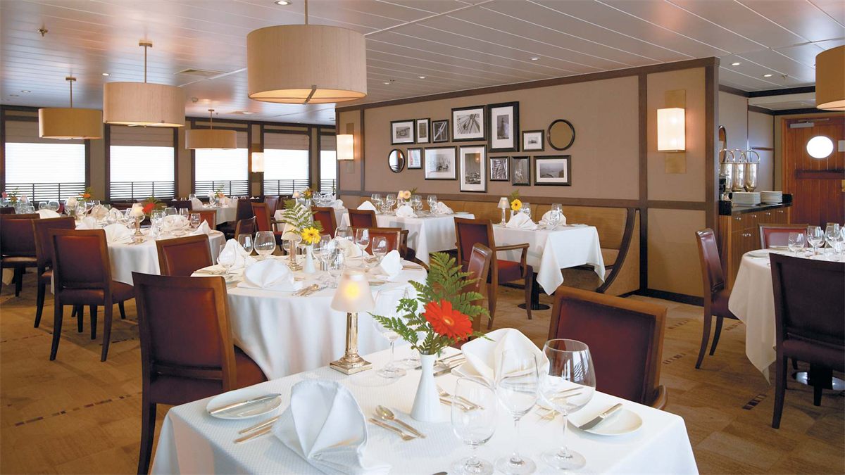 Stella Bistro on Windstar Cruises