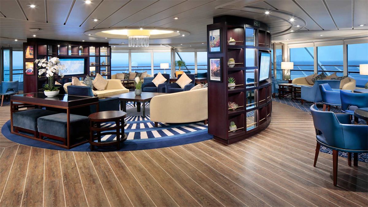 Yacht Club Café on Windstar Cruises